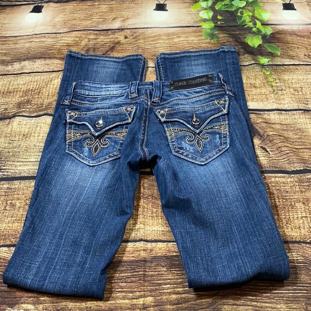 Women’s Rock Revival Sora Boot Cut Jeans 25x33 EUC